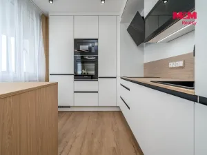 Prodej bytu 3+kk, Hradec Králové - Pražské Předměstí, Hrubínova, 75 m2