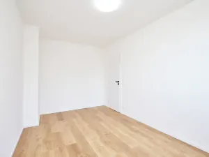 Prodej bytu 3+1, Praha - Strašnice, Pod strání, 68 m2