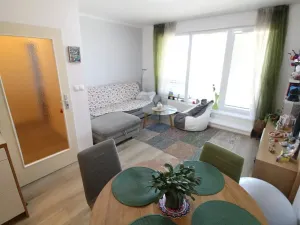 Pronájem bytu 2+kk, Praha - Uhříněves, Saturnova, 48 m2