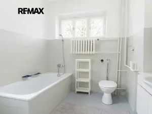 Pronájem bytu 4+1, Praha - Košíře, Urbanova, 90 m2