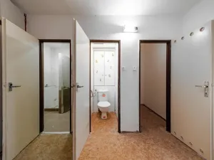 Prodej bytu 2+1, Praha - Kobylisy, Burešova, 62 m2