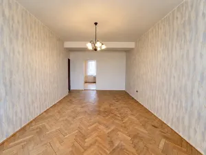 Prodej bytu 2+1, Ostrava, Maďarská, 58 m2