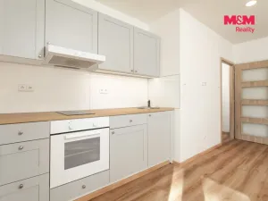 Pronájem bytu 1+kk, Ostrava - Poruba, 27 m2