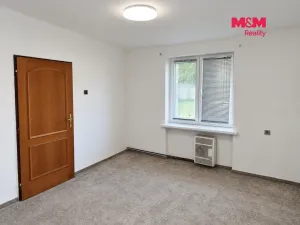 Prodej bytu 3+1, Krupka, Sídliště, 57 m2