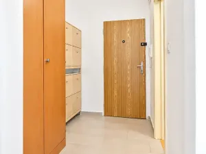 Pronájem bytu 2+kk, Praha - Háje, Hekrova, 43 m2