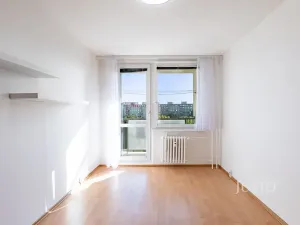Pronájem bytu 3+kk, Praha - Petrovice, Rezlerova, 63 m2