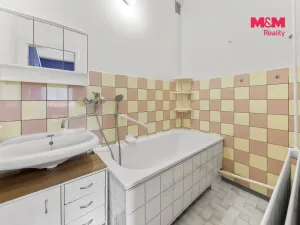 Prodej rodinného domu, Chlumec - Český Újezd, 190 m2