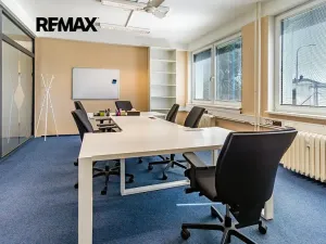 Pronájem kanceláře, Česká Lípa, Děčínská, 350 m2