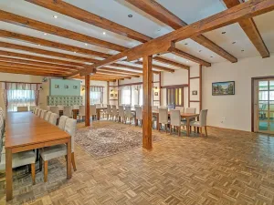 Dražba ubytování, Všechovice, 2580 m2