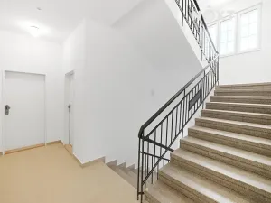 Prodej kanceláře, Praha - Záběhlice, U zákrutu, 27 m2