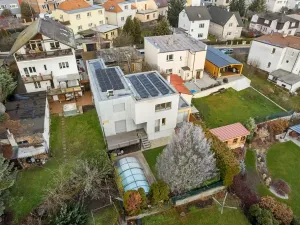 Prodej rodinného domu, Praha - Kyje, Sklenská, 200 m2