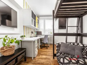Pronájem bytu 4+kk, Hradec Králové - Nový Hradec Králové, Štefcova, 84 m2