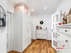 Pronájem bytu 4+kk, Hradec Králové - Nový Hradec Králové, Štefcova, 84 m2