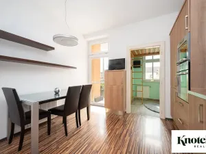 Prodej bytu 2+1, Brno, Staňkova, 82 m2