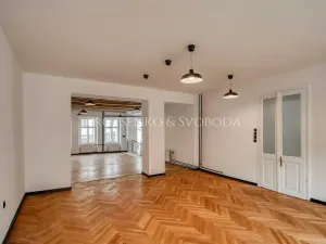Pronájem kanceláře, Třebíč, Hasskova, 127 m2