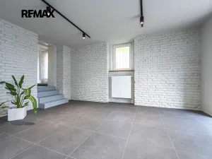 Pronájem kanceláře, Praha - Smíchov, U smíchovského hřbitova, 53 m2
