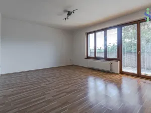 Pronájem rodinného domu, Praha - Kyje, Černičná, 150 m2