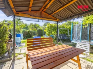 Prodej zahrady, Rybitví, 185 m2