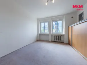 Prodej bytu 3+1, Karlovy Vary, Jiráskova, 74 m2