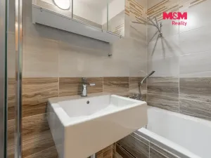 Prodej bytu 4+kk, Malý Újezd - Vavřineč, 73 m2