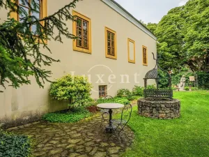 Prodej ubytování, Třebotov, U Tvrze, 2500 m2