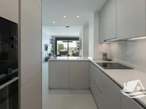 Prodej bytu 4+kk, Estepona, Španělsko, 148 m2