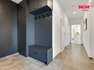Prodej bytu 4+kk, Králův Dvůr - Levín, Na Lucberku, 141 m2