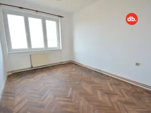 Prodej bytu 2+1, Toužim, Plzeňská, 58 m2