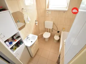 Prodej bytu 2+kk, Nejdek, Kollárova, 53 m2