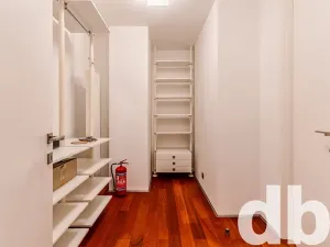 Pronájem kanceláře, Cheb, 26. dubna, 260 m2