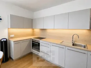 Prodej bytu 2+kk, Praha - Jinonice, Kačírkova, 72 m2