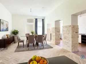 Prodej vily, Třešť, Palackého, 804 m2