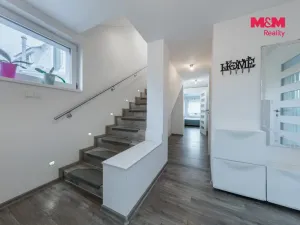 Prodej rodinného domu, Karlovy Vary - Stará Role, Slezská, 131 m2