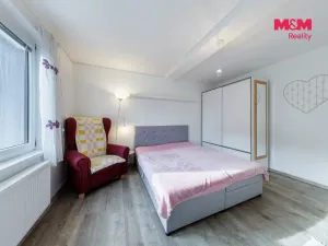 Prodej rodinného domu, Karlovy Vary - Stará Role, Slezská, 131 m2