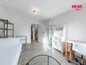 Prodej rodinného domu, Karlovy Vary - Stará Role, Slezská, 131 m2