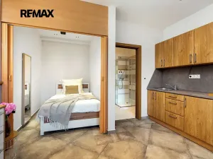 Pronájem bytu 1+kk, Zbuzany, Mramorová, 20 m2