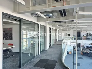 Pronájem kanceláře, Brno, Lazaretní, 380 m2