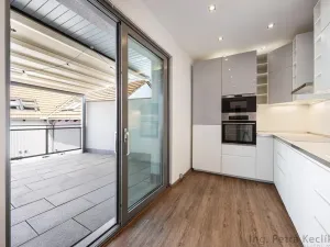 Prodej rodinného domu, Šlapanice, Štefanikova, 154 m2