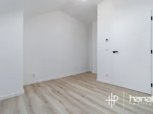 Pronájem bytu 3+kk, Velký Újezd, Přerovská, 85 m2