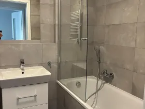 Pronájem bytu 3+kk, Praha - Vysočany, Hindlova, 72 m2