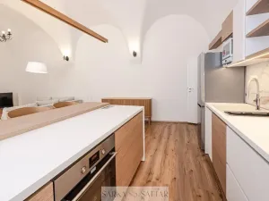 Pronájem bytu 2+kk, Praha - Staré Město, Anenská, 54 m2