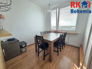 Pronájem bytu 3+1, Praha - Prosek, Vysočanská, 84 m2
