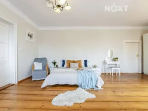 Prodej ubytování, Hluboká nad Vltavou, nám. Čsl. armády, 533 m2
