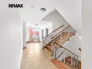 Prodej bytu 1+kk, Praha - Záběhlice, Mattioliho, 32 m2
