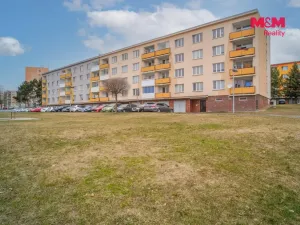 Pronájem bytu 2+1, Klášterec nad Ohří - Miřetice u Klášterce nad Ohří, 17. listopadu, 60 m2