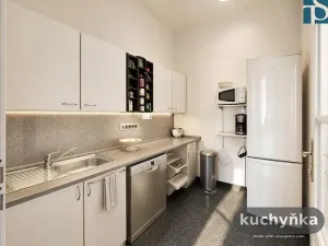 Pronájem kanceláře, Praha - Nové Město, Opletalova, 15 m2