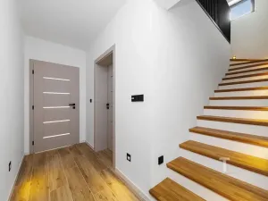 Prodej rodinného domu, Černovice, 200 m2