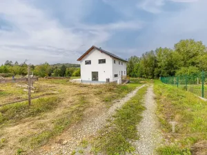 Prodej rodinného domu, Černovice, 200 m2