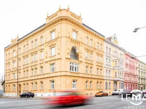Pronájem bytu 2+kk, Olomouc, Dobrovského, 66 m2