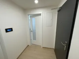 Pronájem bytu 3+kk, Praha - Řeporyje, Haenkeho, 80 m2